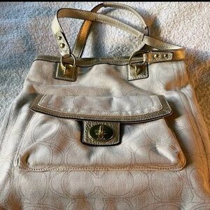 Coach 19266 Penelope Linen Signature North South N S Tote Bag KHAKI Gold